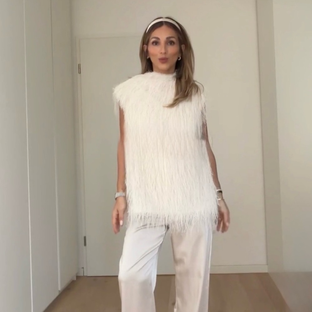 New H&M Fringe Top - Picture 4 of 10